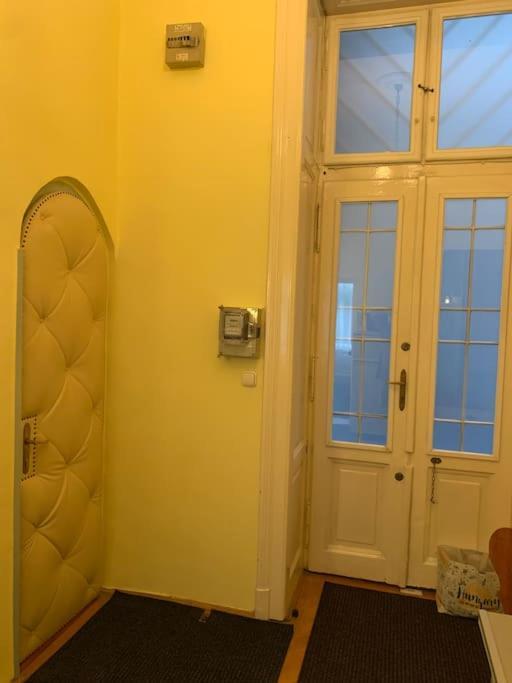 City Central Apartments 2 Next To New York Cafe Budapest Ngoại thất bức ảnh