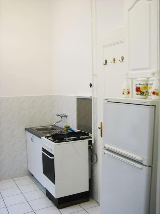 City Central Apartments 2 Next To New York Cafe Budapest Ngoại thất bức ảnh